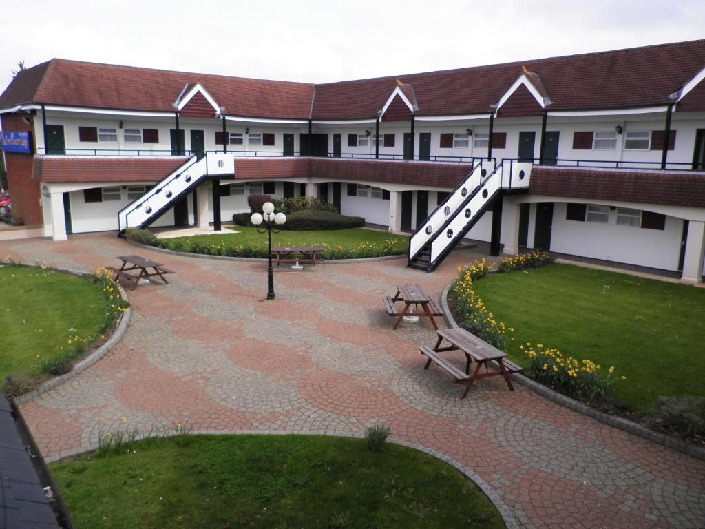 The Town & Country Lodge Dundry Exteriér fotografie