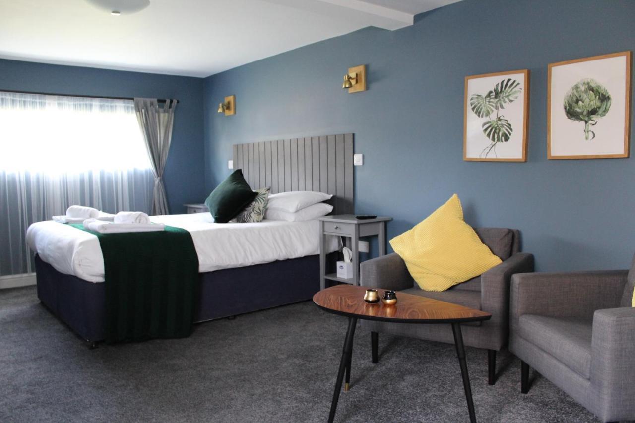 The Town & Country Lodge Dundry Exteriér fotografie