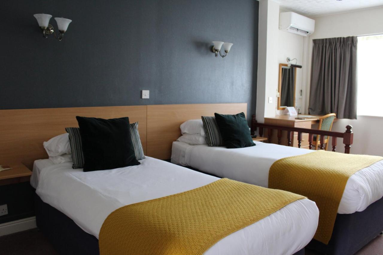 The Town & Country Lodge Dundry Exteriér fotografie